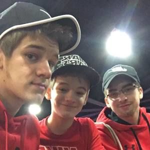 Meet your Posher, Andrew